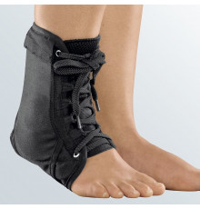 Ортез для гомілковостопного суглоба та стопи на шнурках protect.Ankle lace up, Medi (Німеччина)